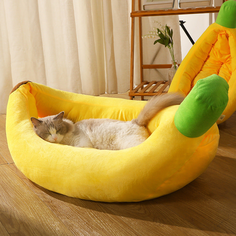 Banana Haven™ Pet Bed